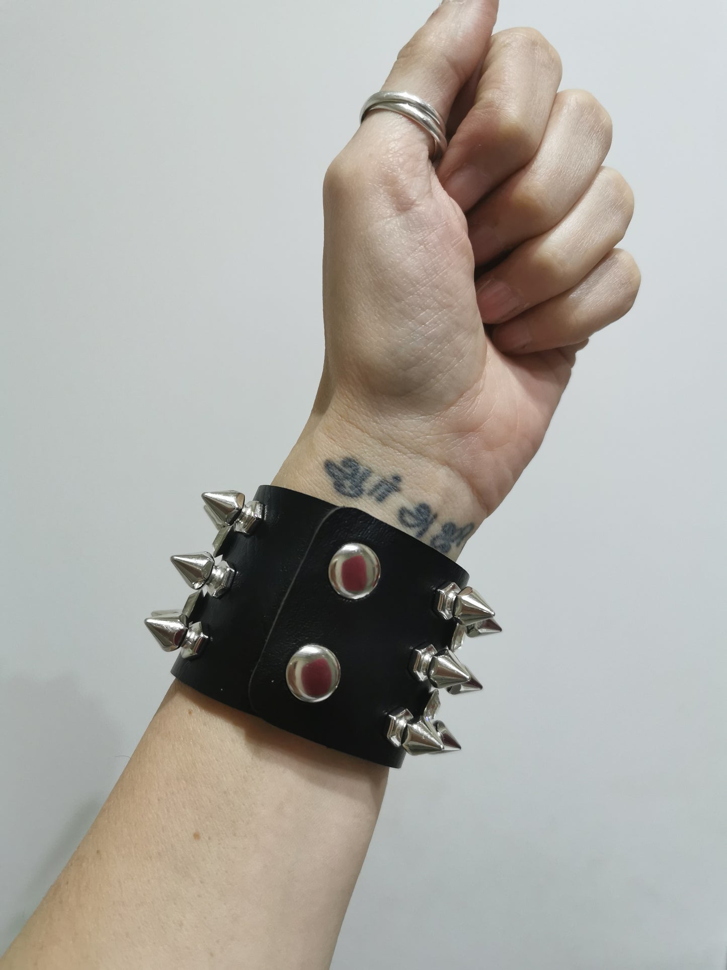 Wristband - Big Crystals and Spikes